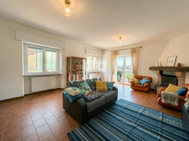 Villa Indipendente in vendita a Moniga Del Garda, Lombardia