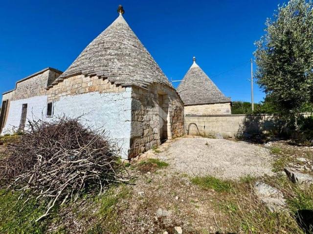 Villa Indipendente in vendita a Santa Lucia, Puglia