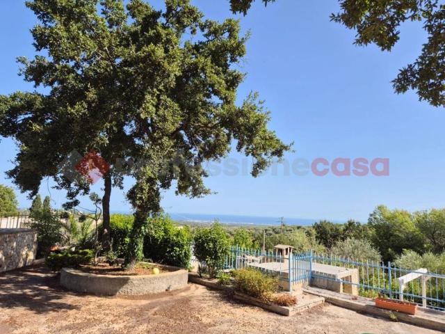 Villa Indipendente in vendita a Puglia, Bari