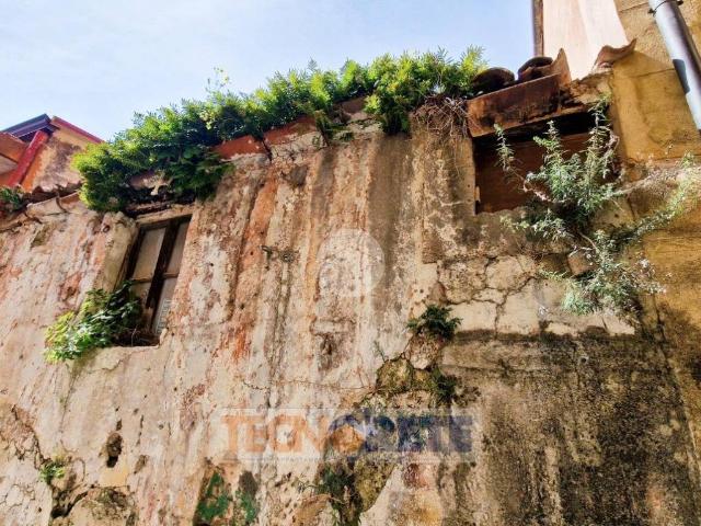 Villa Indipendente in vendita a Aquino, Monreale