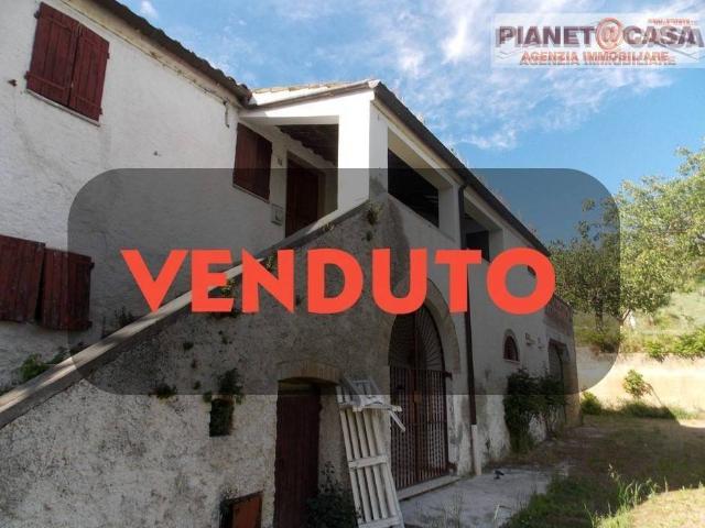 Villa Indipendente in vendita a Stella, Marche