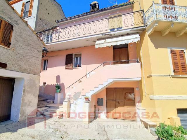 Villa Indipendente in vendita a Stella, Marche