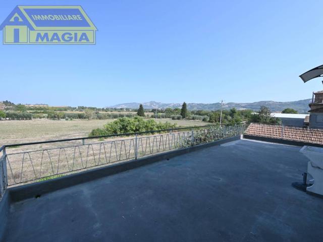Villa Indipendente in vendita a Marche, Ascoli Piceno