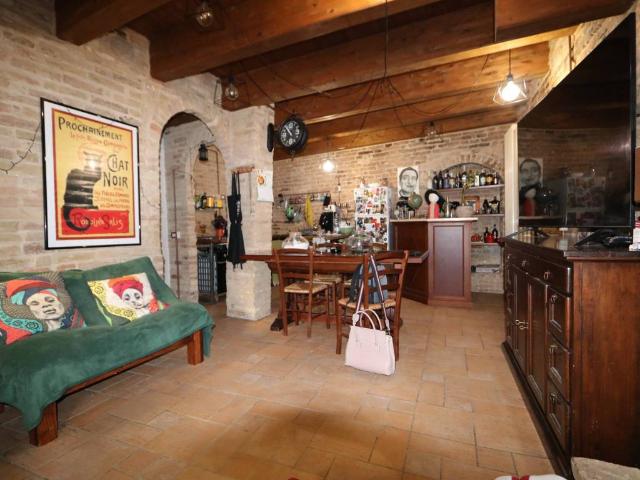 Villa Indipendente in vendita a Stella, Marche