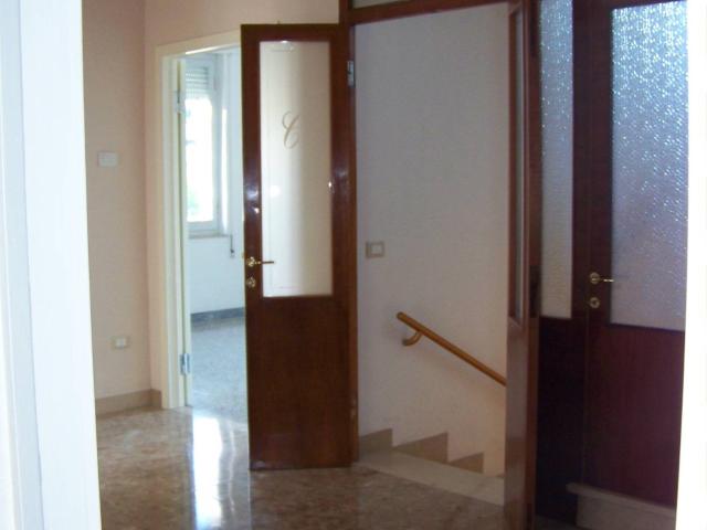 Villa Indipendente in vendita a Stella, Marche