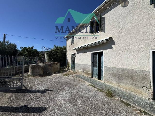 Villa Indipendente in vendita a Marche, Ancona