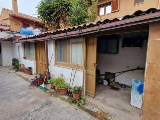 Villa Indipendente in vendita a Monserrato, Sardigna/Sardegna