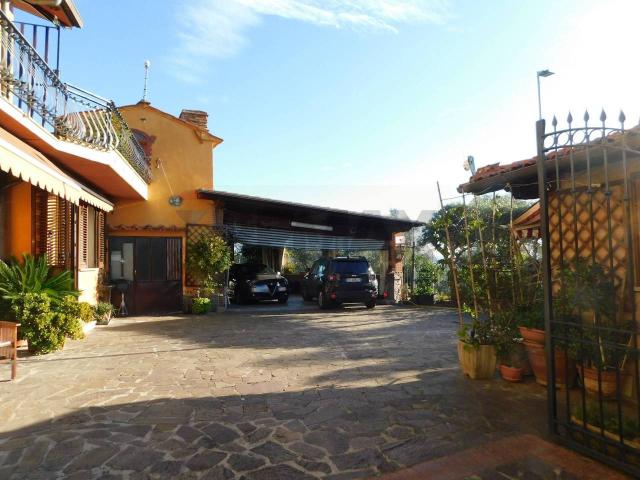 Villa Indipendente in vendita a Pozzarello, Montevettolini