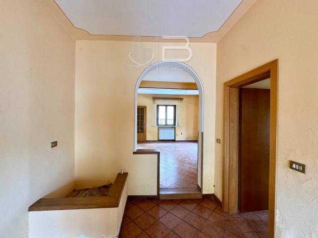 Villa Indipendente in vendita a Le Case, Montevettolini
