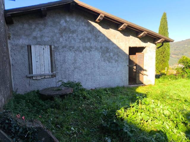 Villa Indipendente in vendita a Montevettolini, Toscana