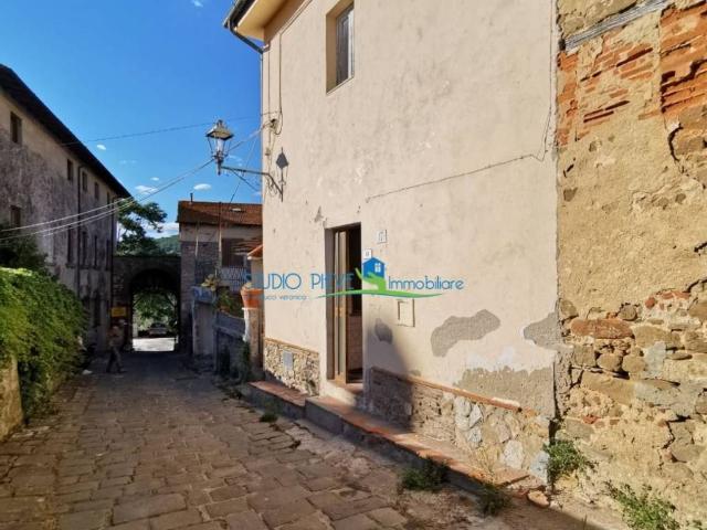 Villa Indipendente in vendita a Pozzarello, Montevettolini