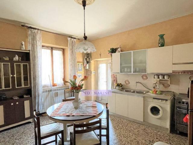 Villa Indipendente in vendita a Montevettolini, Pistoia