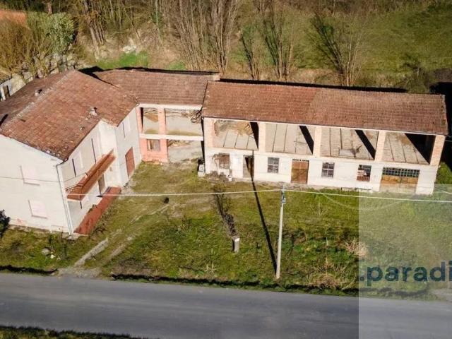 Villa Indipendente in vendita a Piemonte, Alessandria