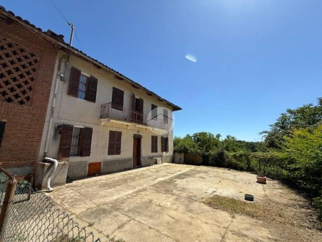 Villa Indipendente in vendita a Piemonte, Asti