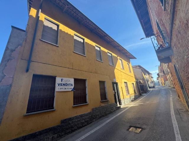 Villa Indipendente in vendita a Piemonte, Asti