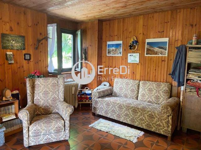 Villa Indipendente in vendita a Montagna In Valtellina, Lombardia
