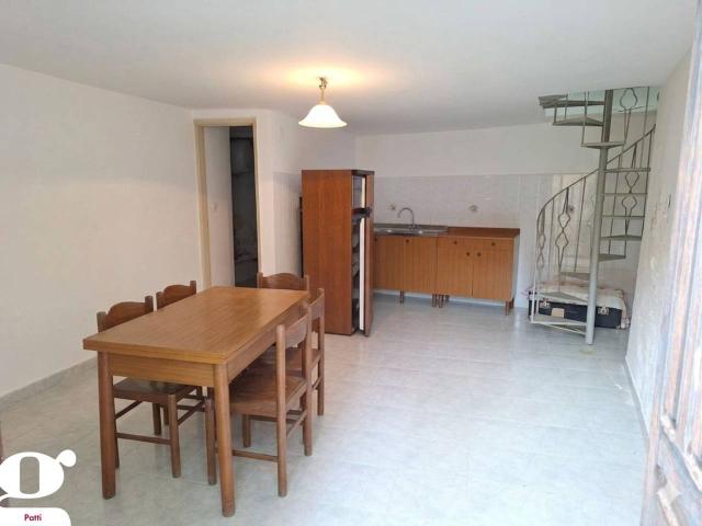 Villa Indipendente in vendita a Montagnareale, Sicilia
