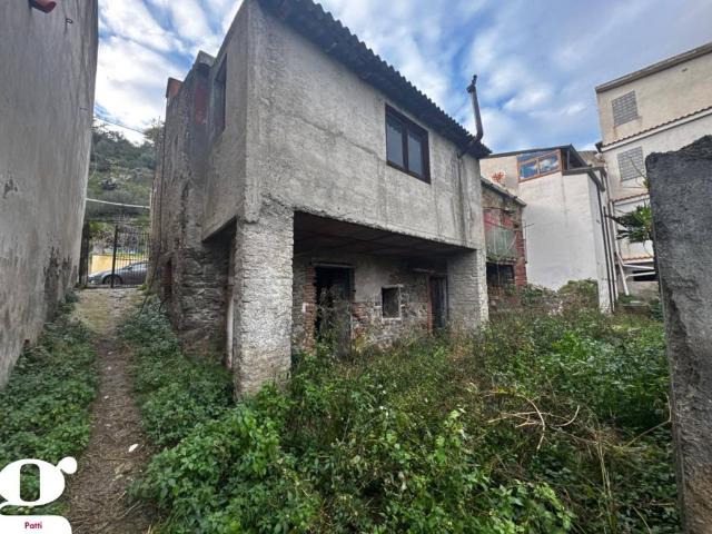 Villa Indipendente in vendita a Montagnareale, Sicilia