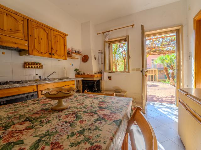 Villa Indipendente in vendita a Montalbano Elicona, Sicilia
