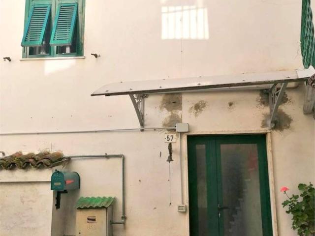 Villa Indipendente in vendita a Piemonte, Alessandria