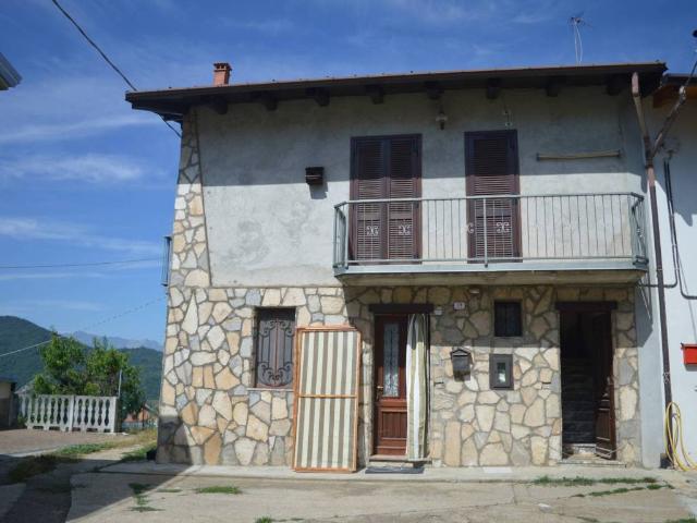 Villa Indipendente in vendita a Sant'Anna Collarea, Piemonte
