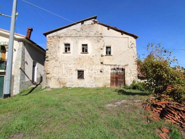 Villa Indipendente in vendita a Case Roà di Volpe, Montaldo di Mondovì