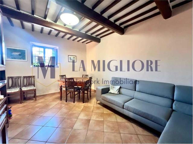 Villa Indipendente in vendita a Montale, Toscana