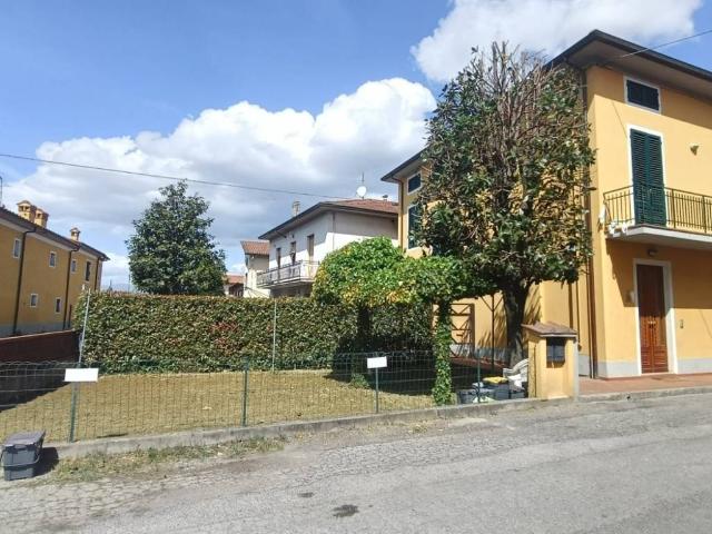 Villa Indipendente in vendita a Stazione, Montale