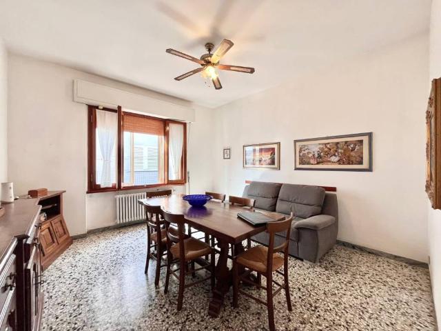 Villa Indipendente in vendita a Montale Alto, Montale