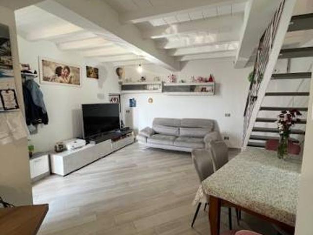 Villa Indipendente in vendita a Tobbiana, Montale