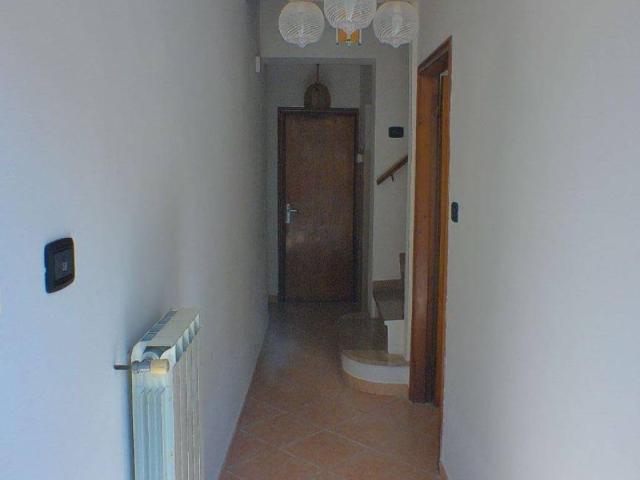 Villa Indipendente in vendita a Montale Alto, Montale