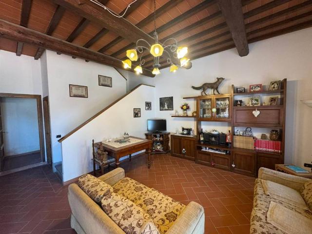 Villa Indipendente in vendita a Stazione, Montale