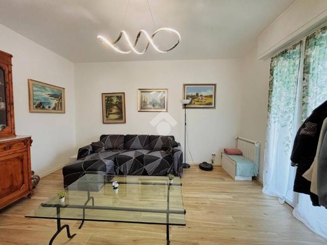 Villa Indipendente in vendita a Montale Alto, Montale