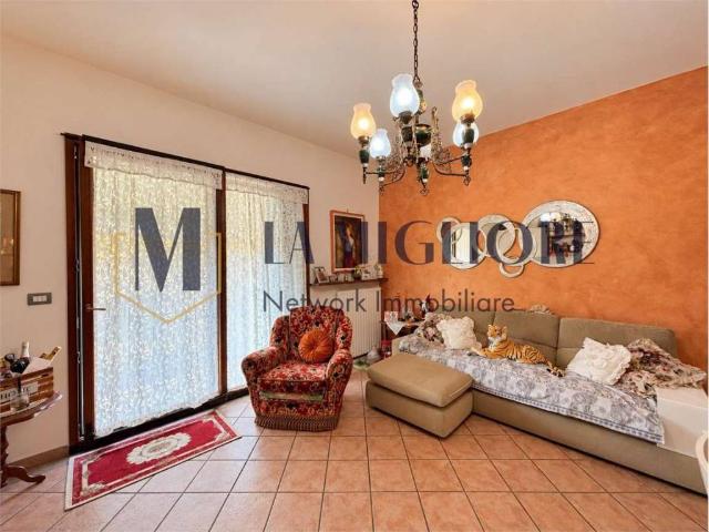 Villa Indipendente in vendita a Tobbiana, Montale