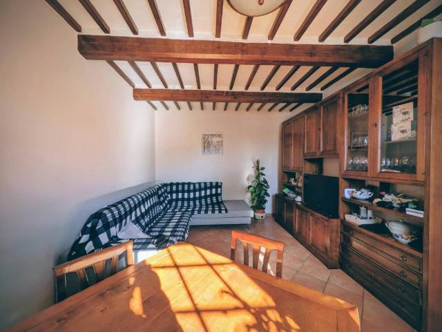 Villa Indipendente in vendita a Montale, Toscana