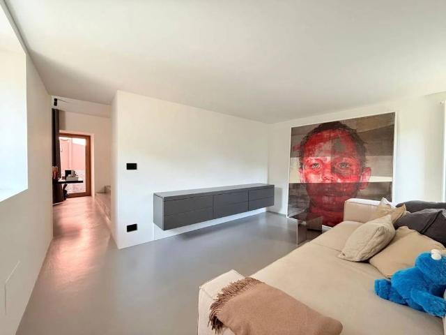 Villa Indipendente in vendita a Montalto Ligure, Liguria