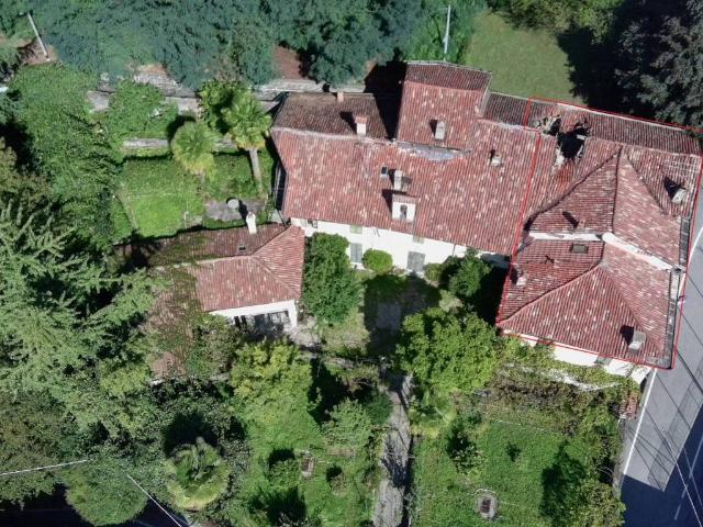 Villa Indipendente in vendita a Lucino, Montano Lucino