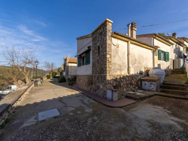 Villa Indipendente in vendita a Monte Argentario, Porto Ercole