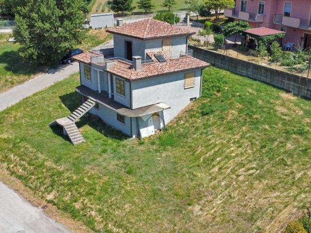 Villa Indipendente in vendita a Marche, Pesaro E Urbino