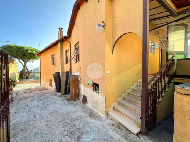 Villa Indipendente in vendita a Roma Capitale, Lazio
