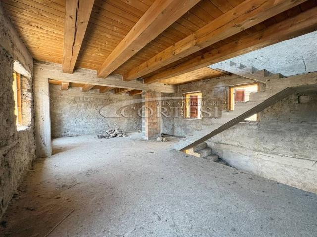 Villa Indipendente in vendita a Piantata del Ponte, Marche
