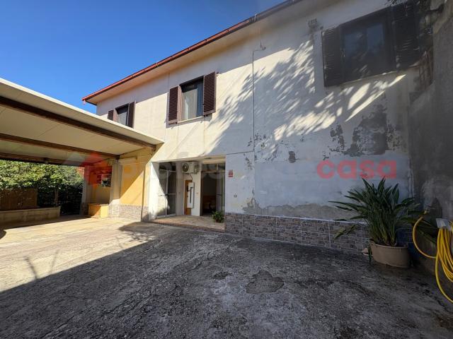 Villa Indipendente in vendita a Monte San Biagio, Lazio