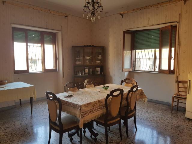 Villa Indipendente in vendita a Monte San Giovanni Campano, Lazio