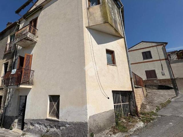 Villa Indipendente in vendita a Monte San Giovanni Campano, Lazio