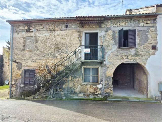Villa Indipendente in vendita a Monte San Giovanni Campano, Lazio