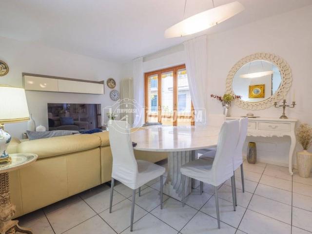 Villa Indipendente in vendita a Marche, Macerata
