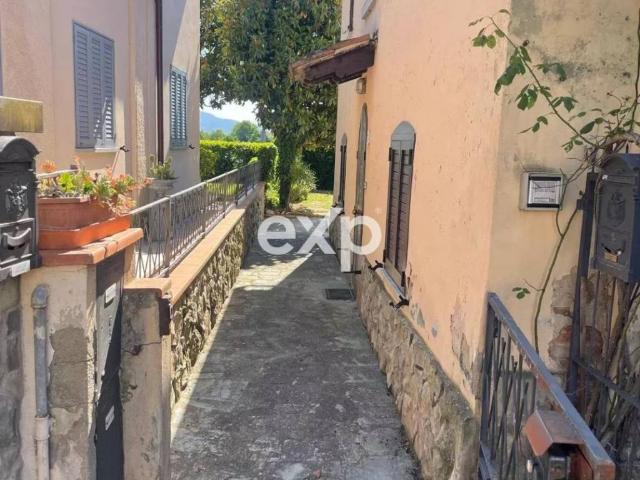Villa Indipendente in vendita a Monte San Savino, Toscana