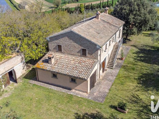 Villa Indipendente in vendita a Marche, Ancona