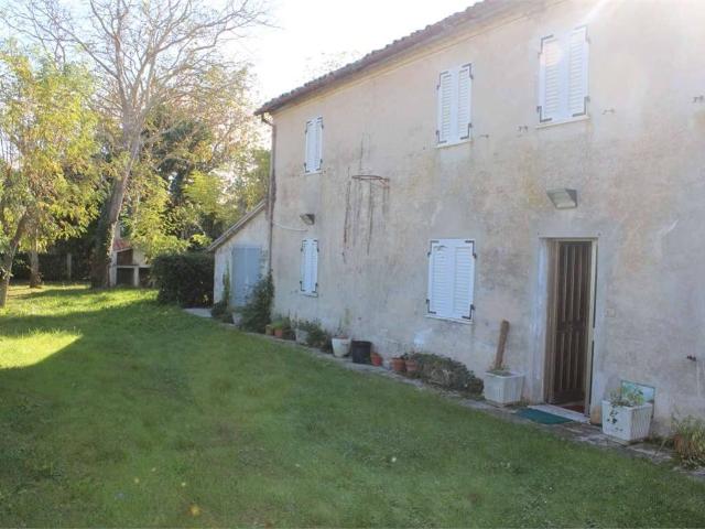 Villa Indipendente in vendita a Borghetto, Marche
