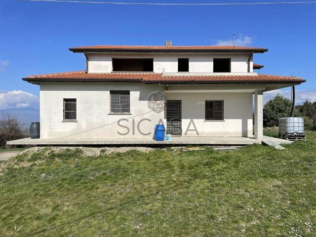 Villa Indipendente in vendita a Monte Santa Maria Tiberina, Umbria